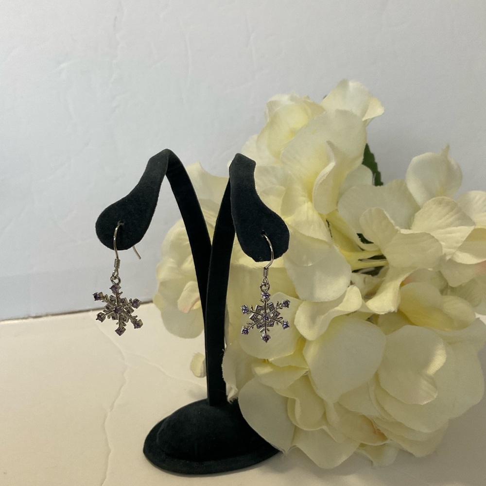 Silvertone Snowflake With Simulated Purple Diamon… - image 2